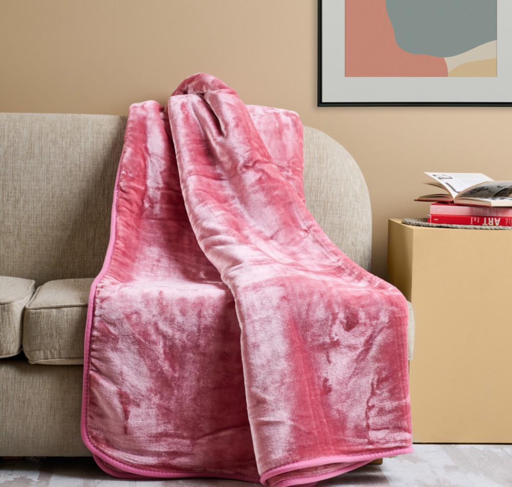 Κουβέρτα μονόχρωμη Βελούρ ''Silk Touch'' Dusty Pink