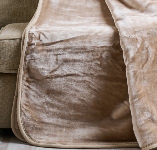 Κουβέρτα Μονόχρωμη Βελούρ “Silk Touch” Beige