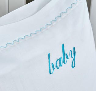 Κουβέρτα “Baby” Πικέ Κέντημα Giraffe Blue