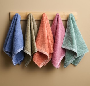 “Saluti” Olive Tree Towel