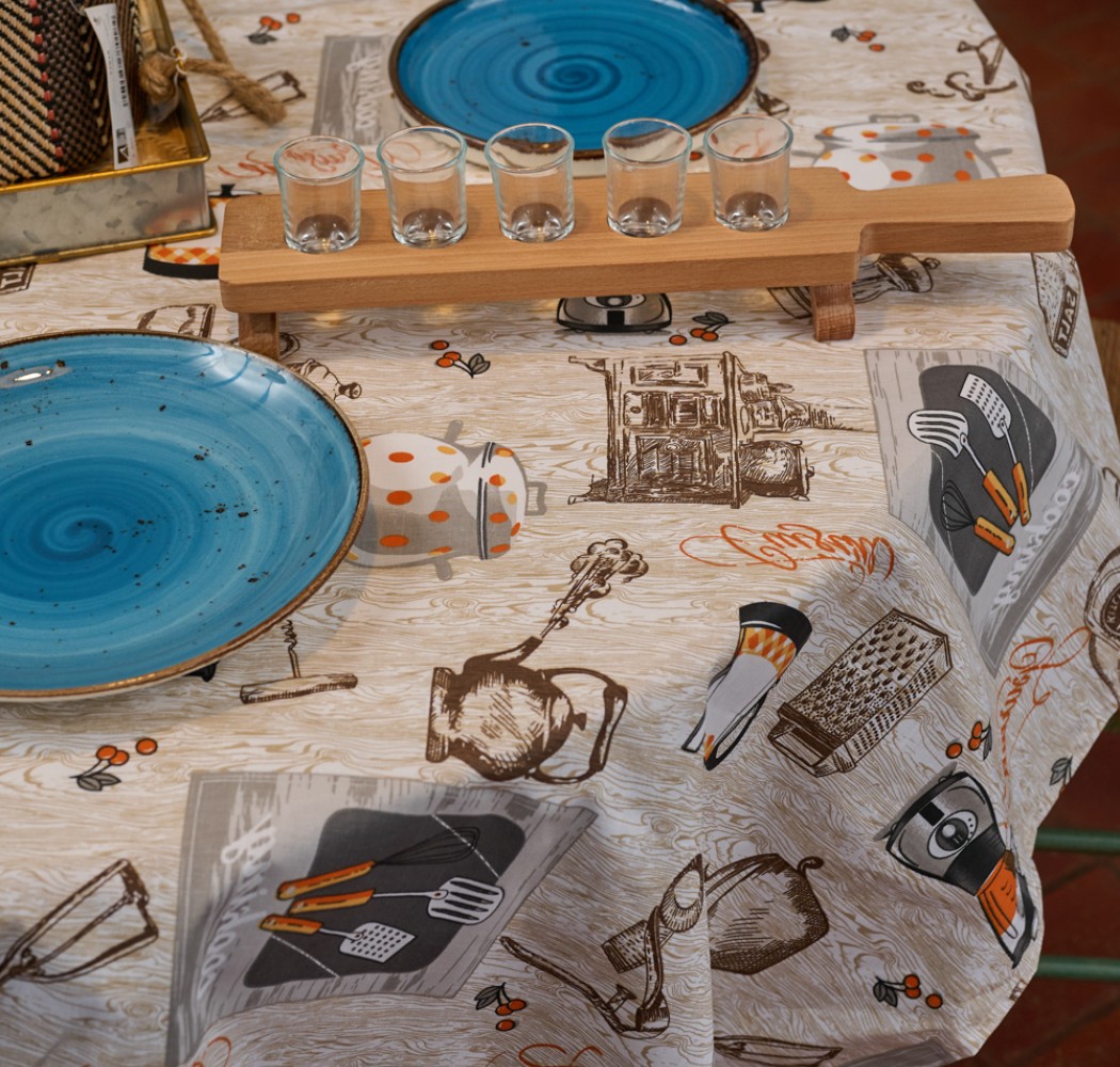 Cook Kitchen Tablecloth - Apricot